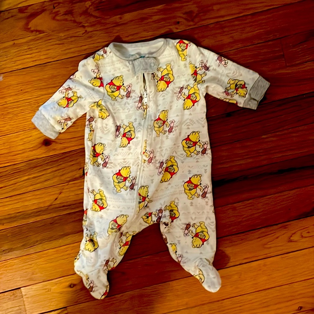Disney Winnie the Pooh sleep and play